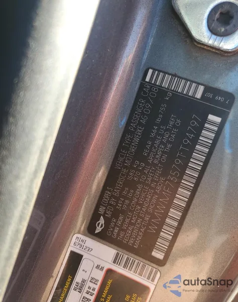 2009 Mini Cooper S из США, поврежденный, VIN WMWMF73579TT94797